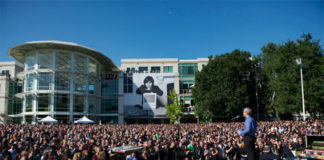 Apple celebra su evento privado en memoria de Steve Jobs