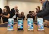 iPhone SE en la sala de pruebas para la prensa