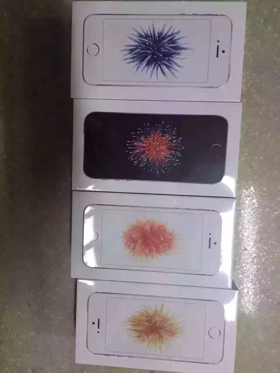 Cajas del iPhone SE