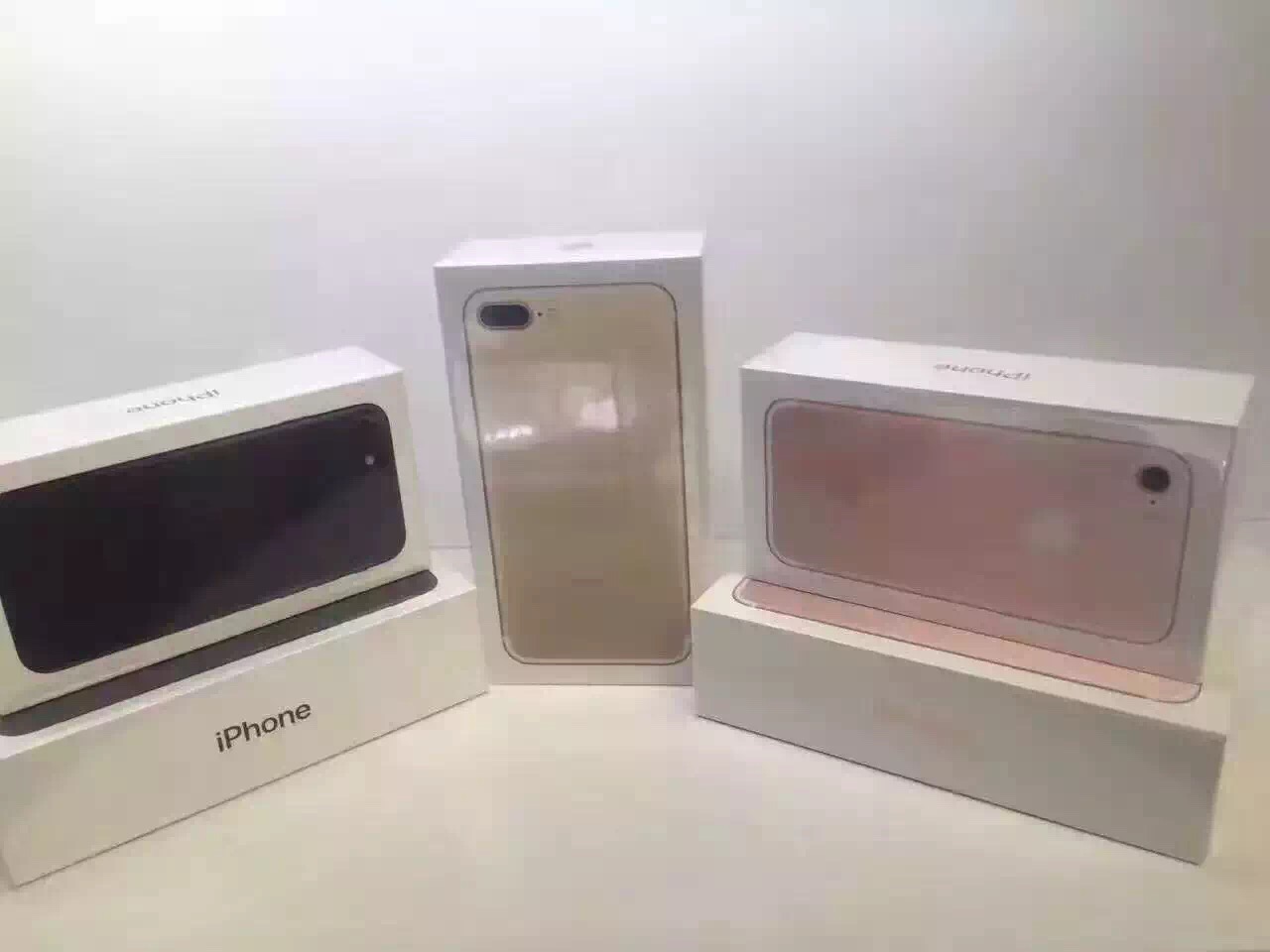 iPhone 7 saliendo de las fábricas de Foxconn