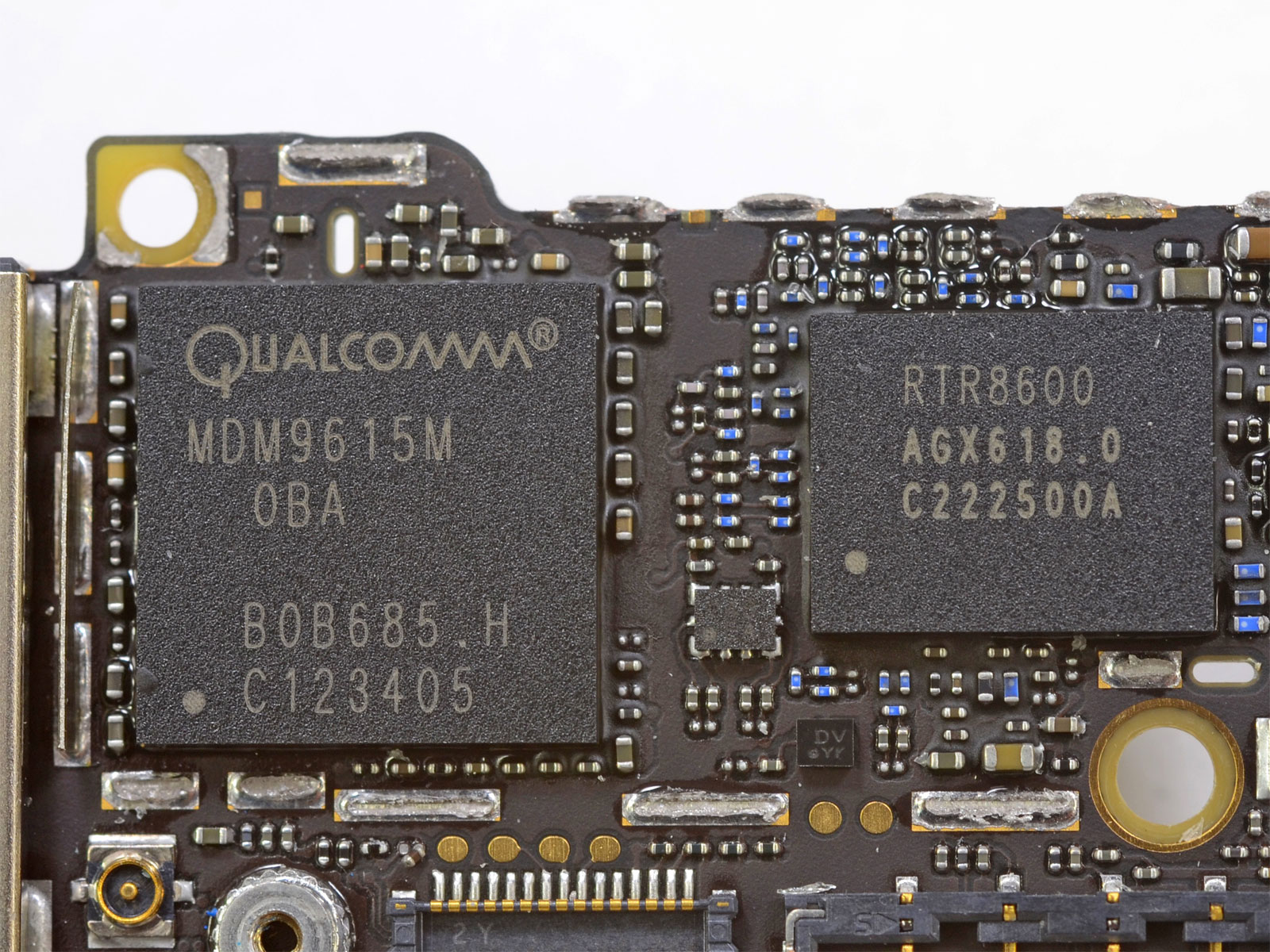 Chip de Baseband del iPhone 5, fabricado y diseñado por Qualcomm