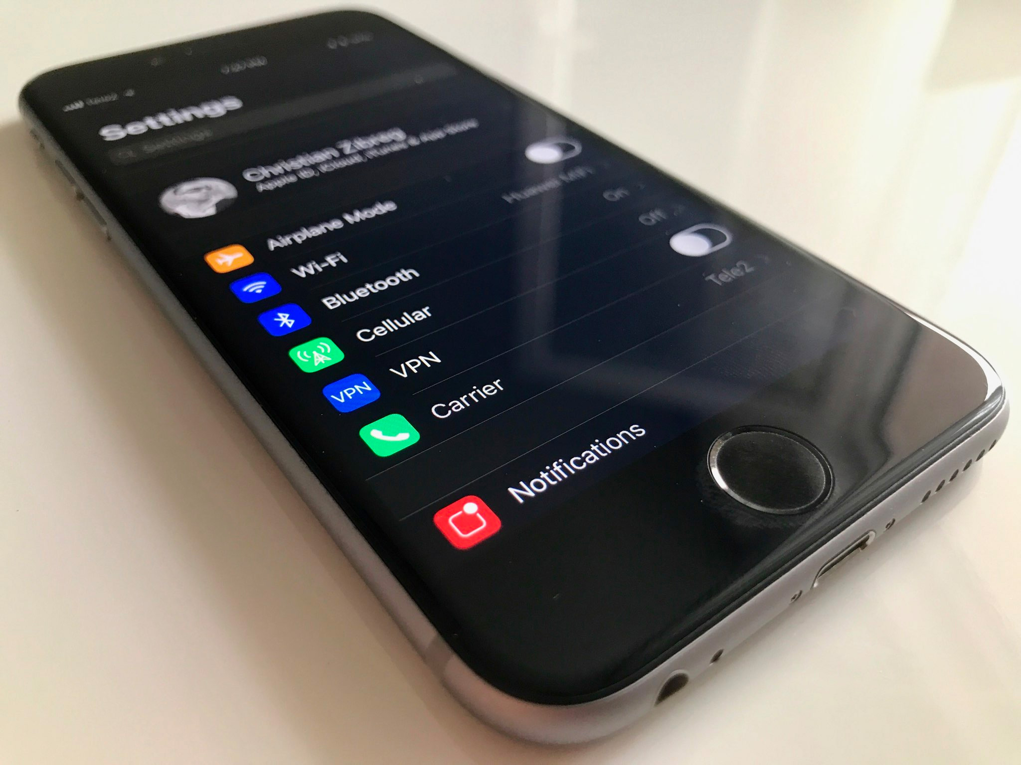 Interfaz oscura con Smart Invert Colors en iOS 11