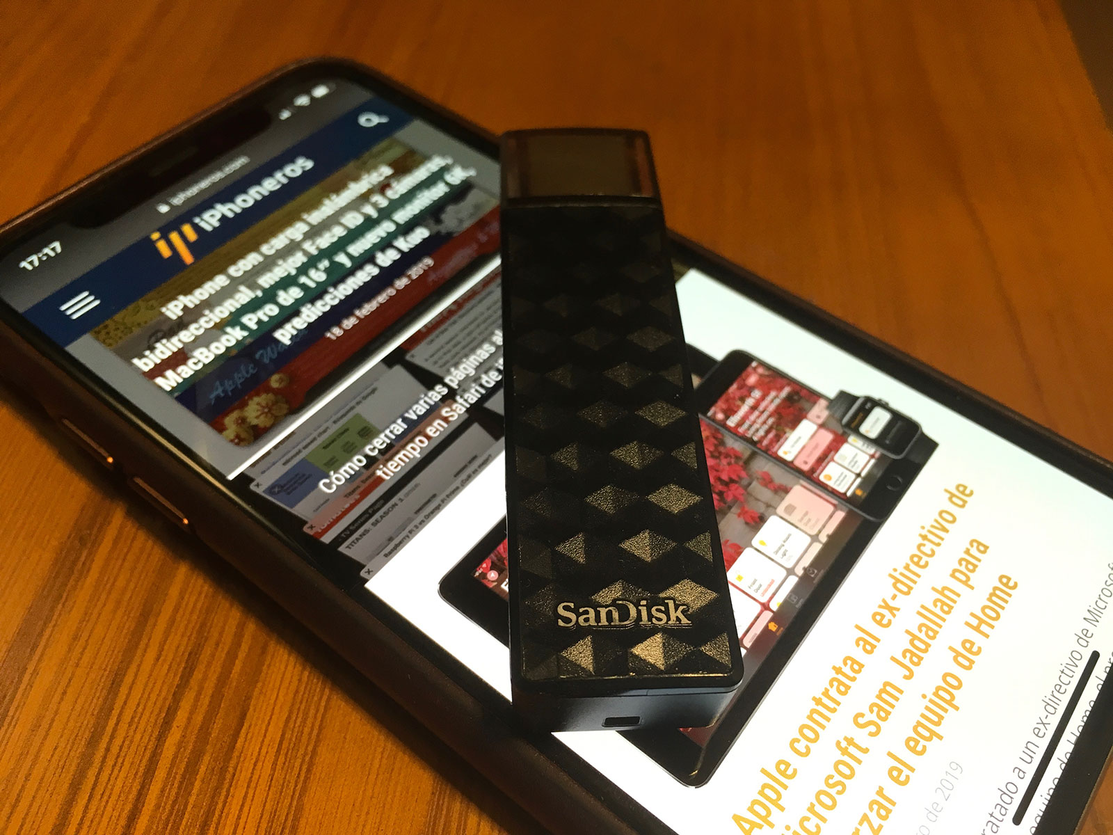 Sandisk Wireless de 64 GB sobre un iPhone X