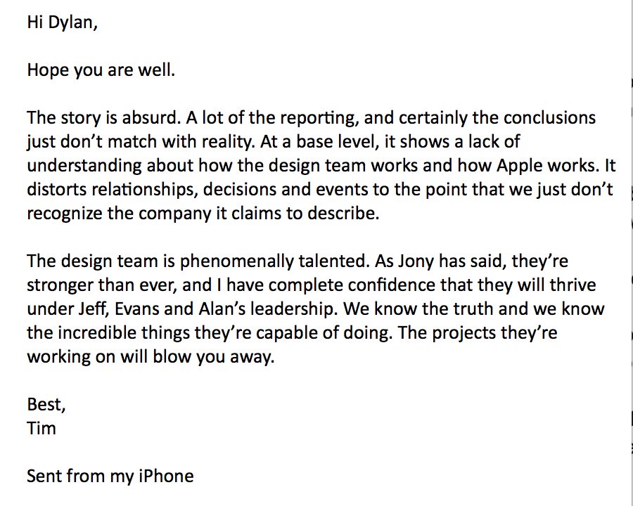 Email de Tim Cook refutando un artículo del WSJ sobre la salida de Jony Ive de Apple.