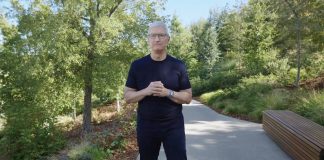 Tim Cook en el Apple Park