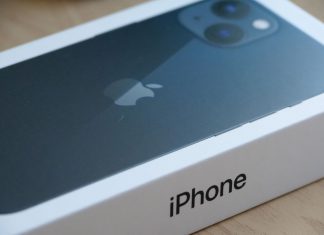 Nuevo iPhone 13 en su caja