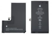 Batería del iPhone 13 Pro (izquierda) y del iPhone 12 Pro (derecha)