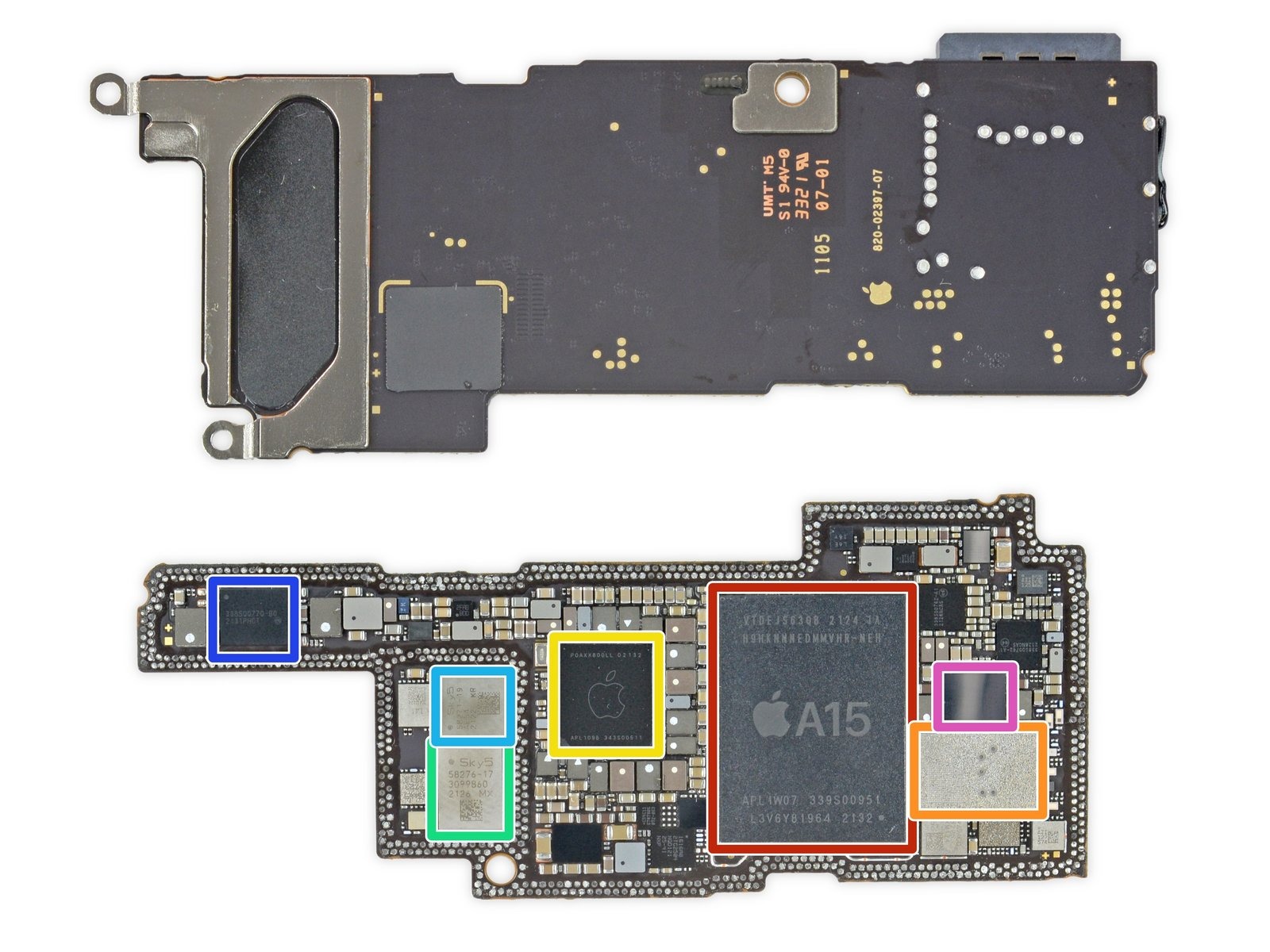 Placa base o logic board del iPhone 13 Pro con el A15