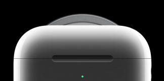Estuche de carga de los AirPods Pro 2 cargando en una plataforma de carga inalámbrica