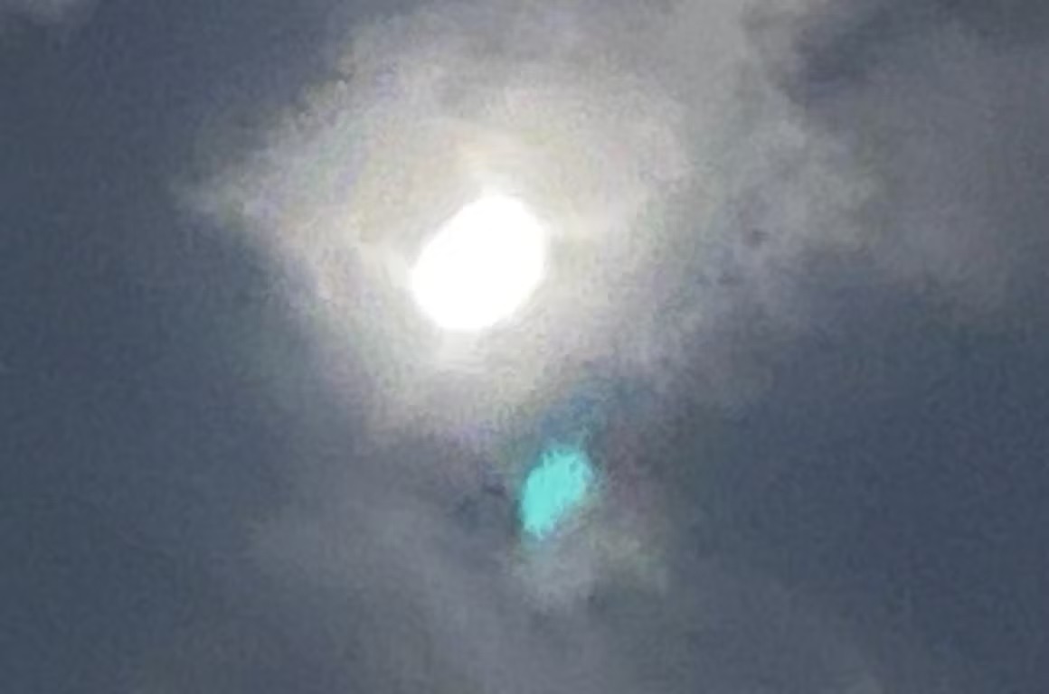 Misma foto de la Luna hecha con un iPhone 12