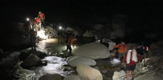 Adolescentes rescatados en California gracias a la conexión satelital del iPhone 14