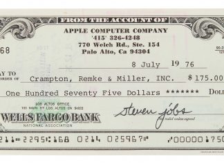 Cheque de Apple firmado por Steve Jobs