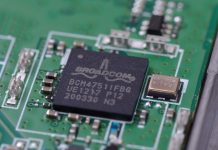 En India piden a Apple y Google que activen localización precisa del GPS a todas horas sin informar al usuario Chip de Broadcom encargado de recibir señal GPS