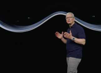 Tim Cook presentando las Vision Pro