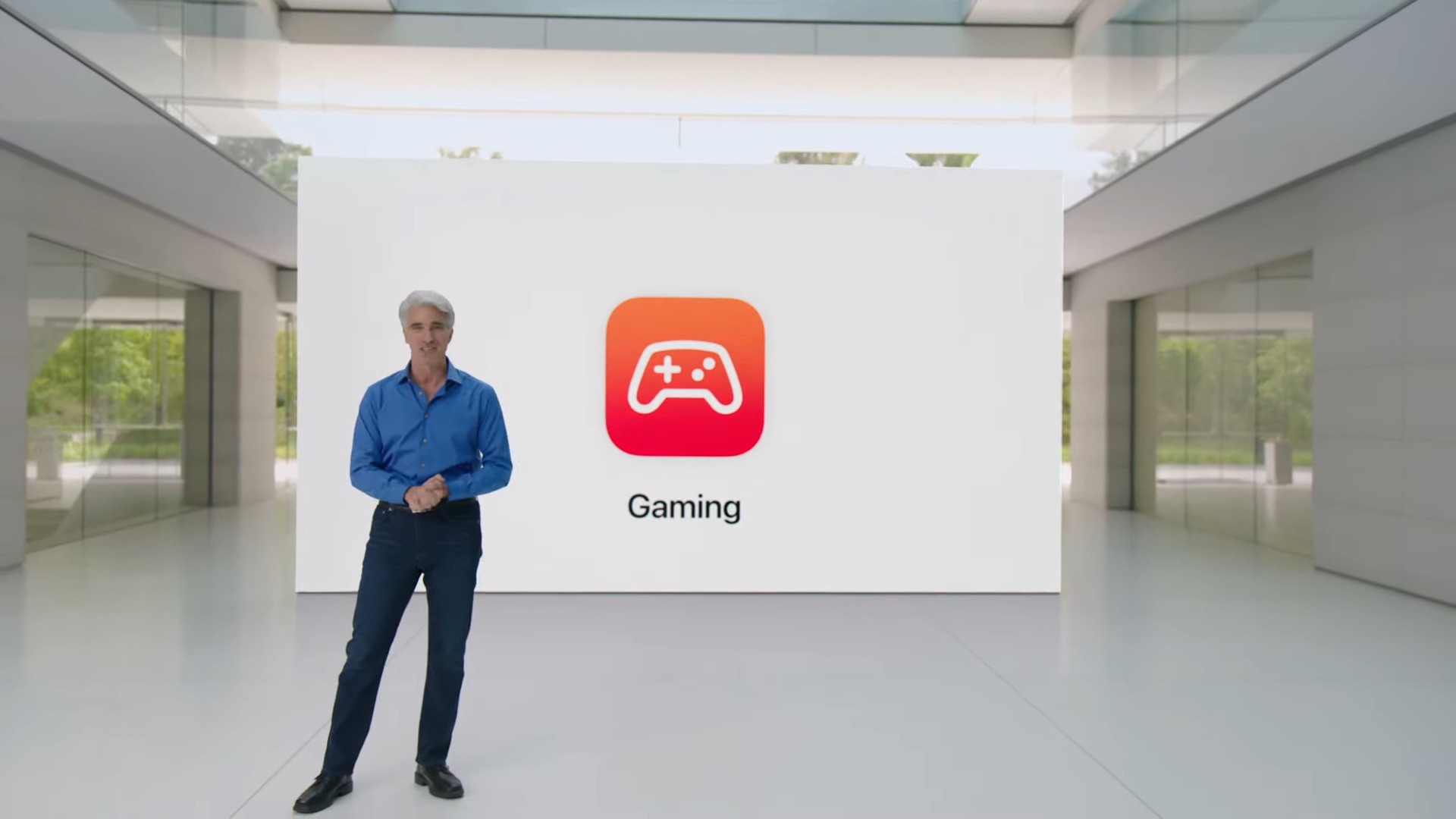 Craig Federighi hablando de portar juegos a macOS en la Keynote de apertura de la WWDC 2023
