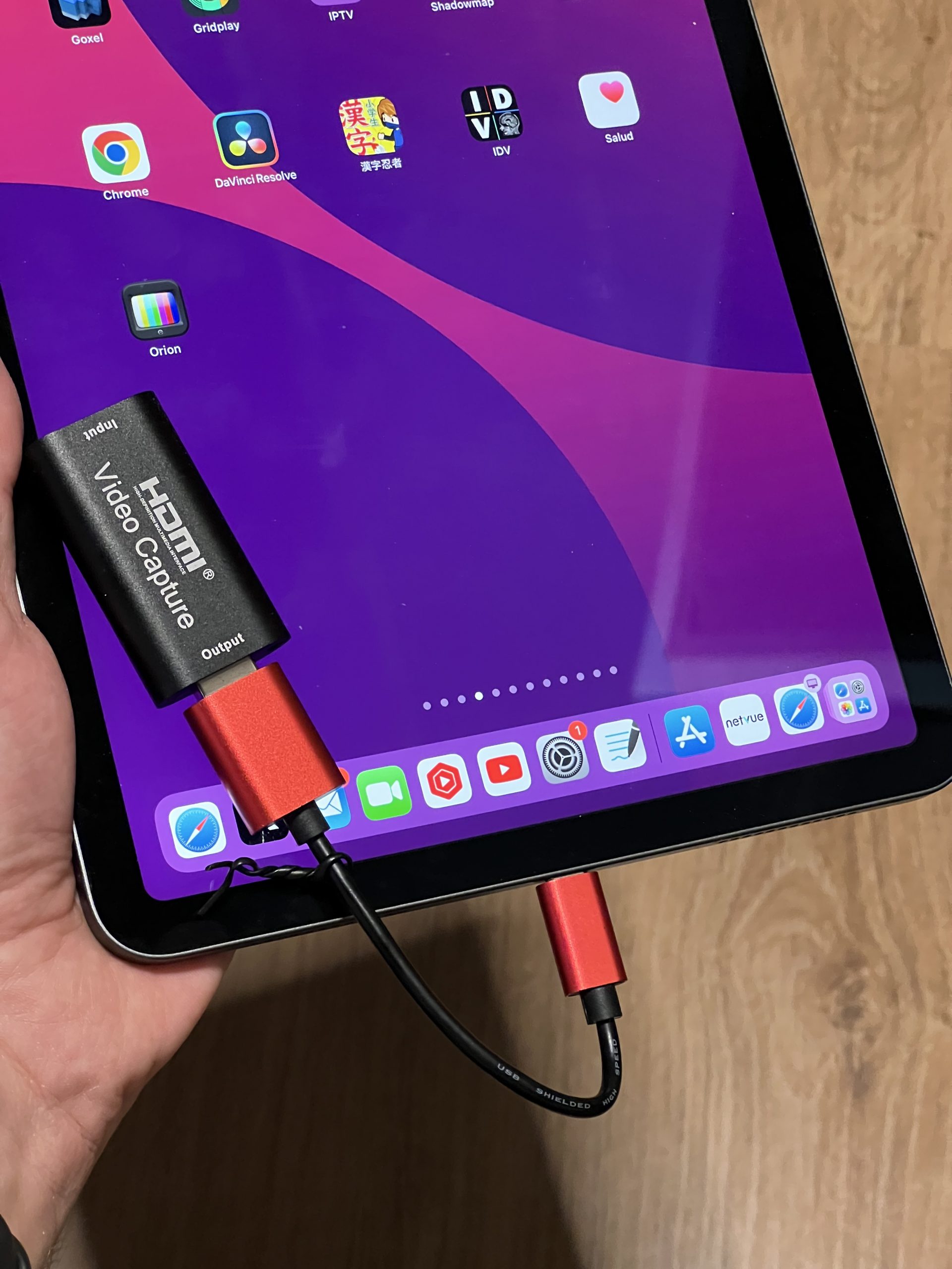 Capturadora HDMI conectada a un iPad