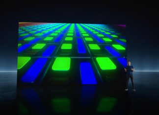 Una de las capas OLED de la pantalla Tandem OLED del iPad Pro con M4