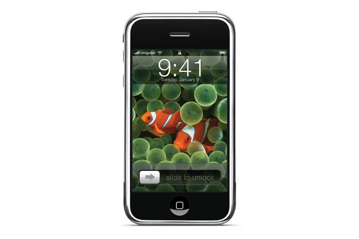 iPhone original con el fondo de pantalla de los pececitos en la pantalla de bloqueo