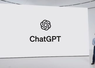 Craig Federighi dando a conocer la integración de ChatGPT con iOS 18 en la keynote de apertura de la WWDC 2024