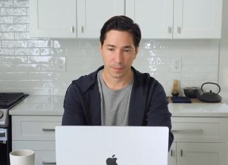 Justin Long en un anuncio de TV de Qualcomm