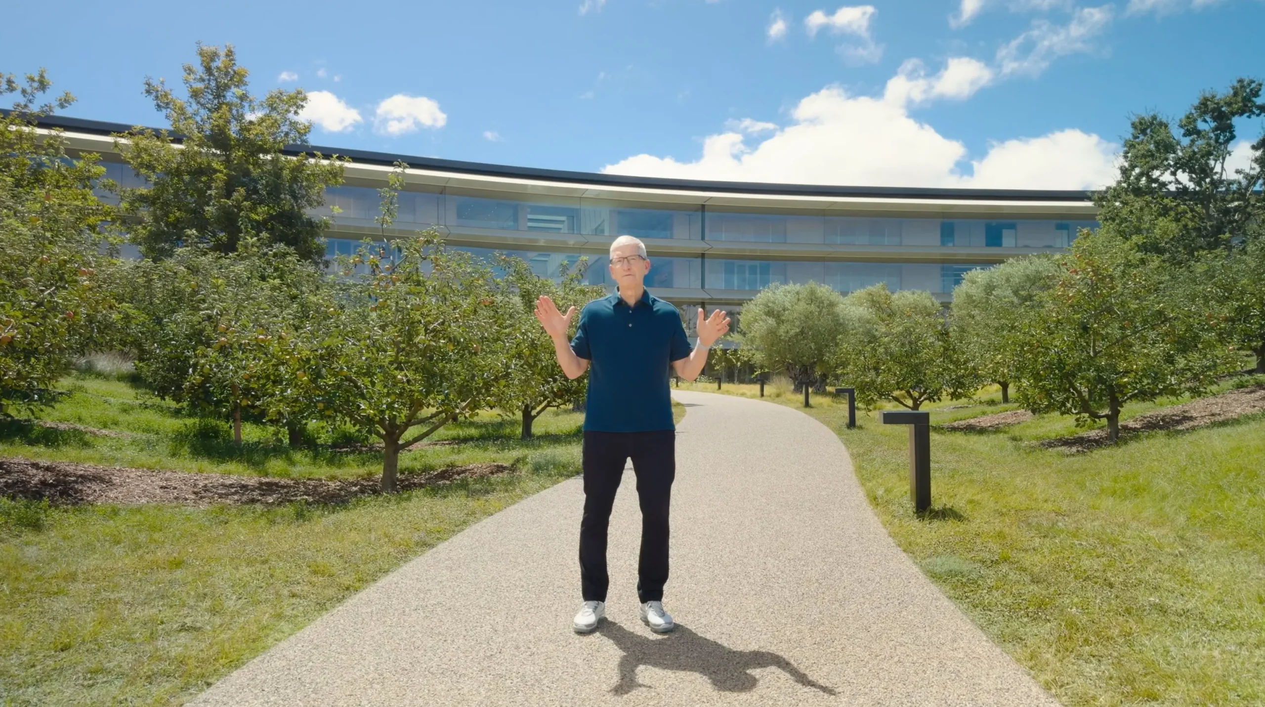 Tim Cook durante el evento de presentación del iPhone 16 en septiembre de 2024