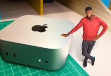 Marques Brownlee con el Mac mini con M4 (imagen a tamaño real ;) )