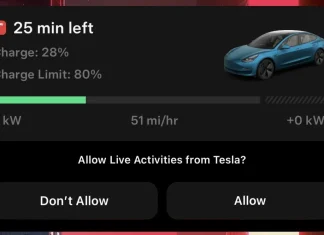 Widget mostrando estado de carga de la batería de un coche de Tesla