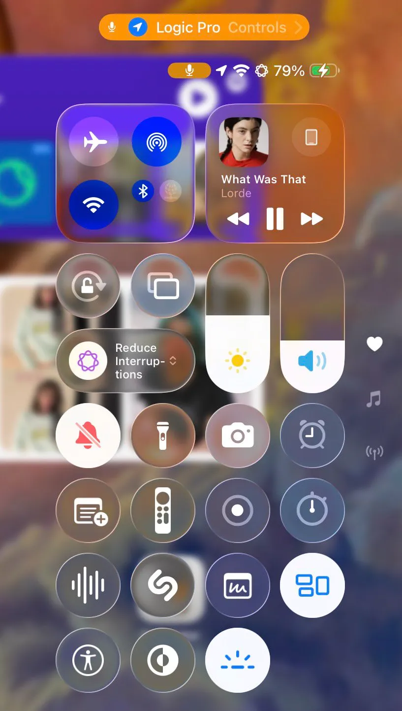 Centro de Control con Liquid Glass en iOS 26