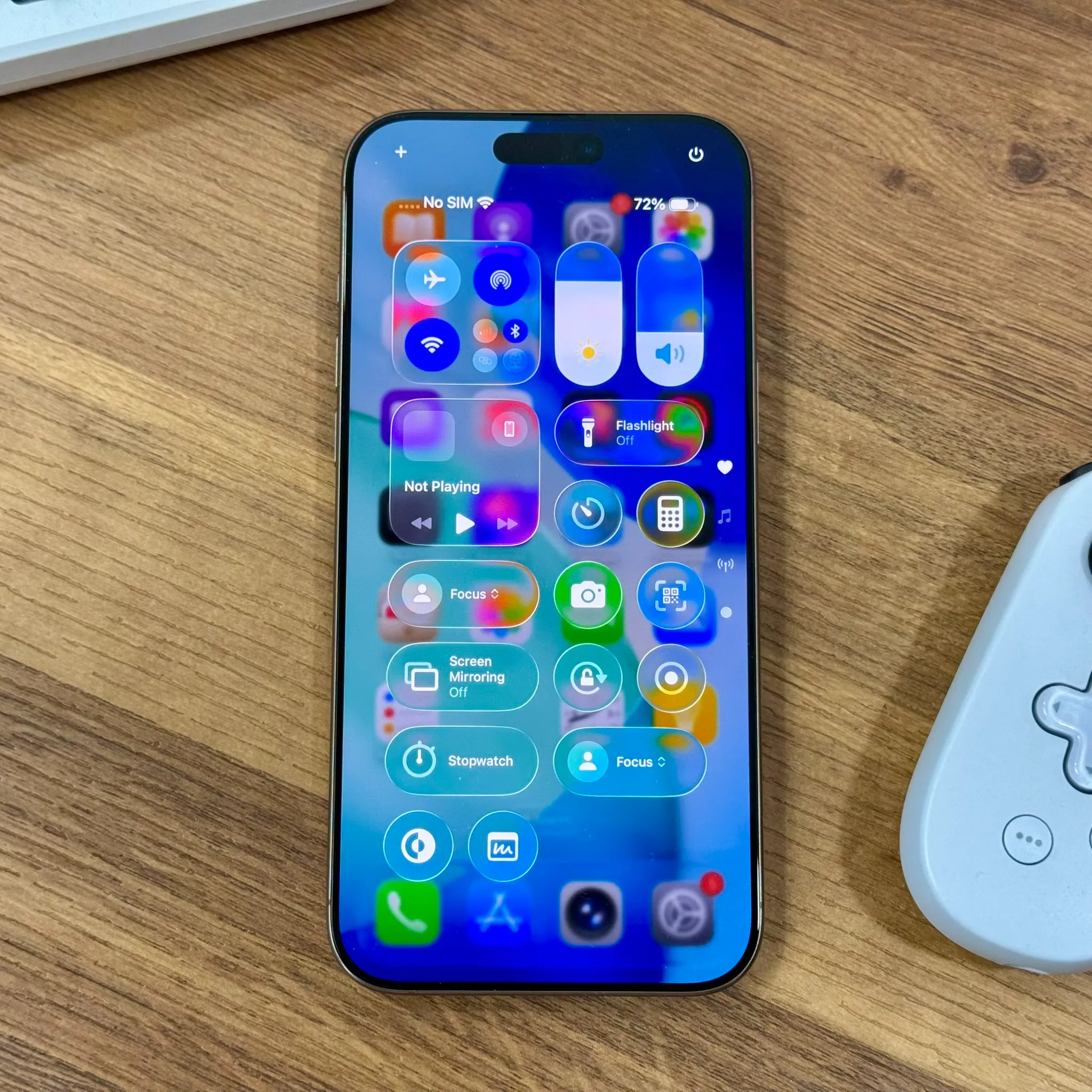 Centro de Control con Liquid Glass en iOS 26