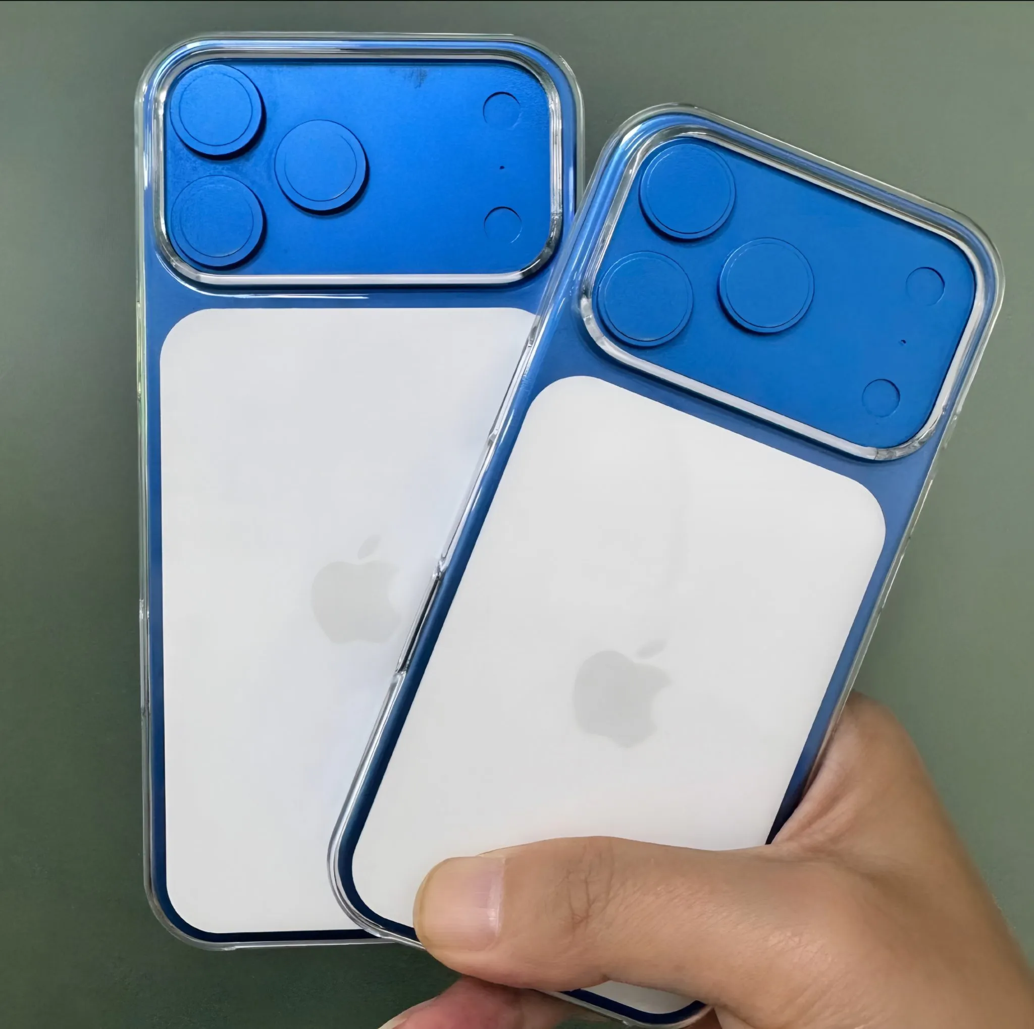 Supuestas fundas transparentes de Apple para el iPhone 17 Pro Max