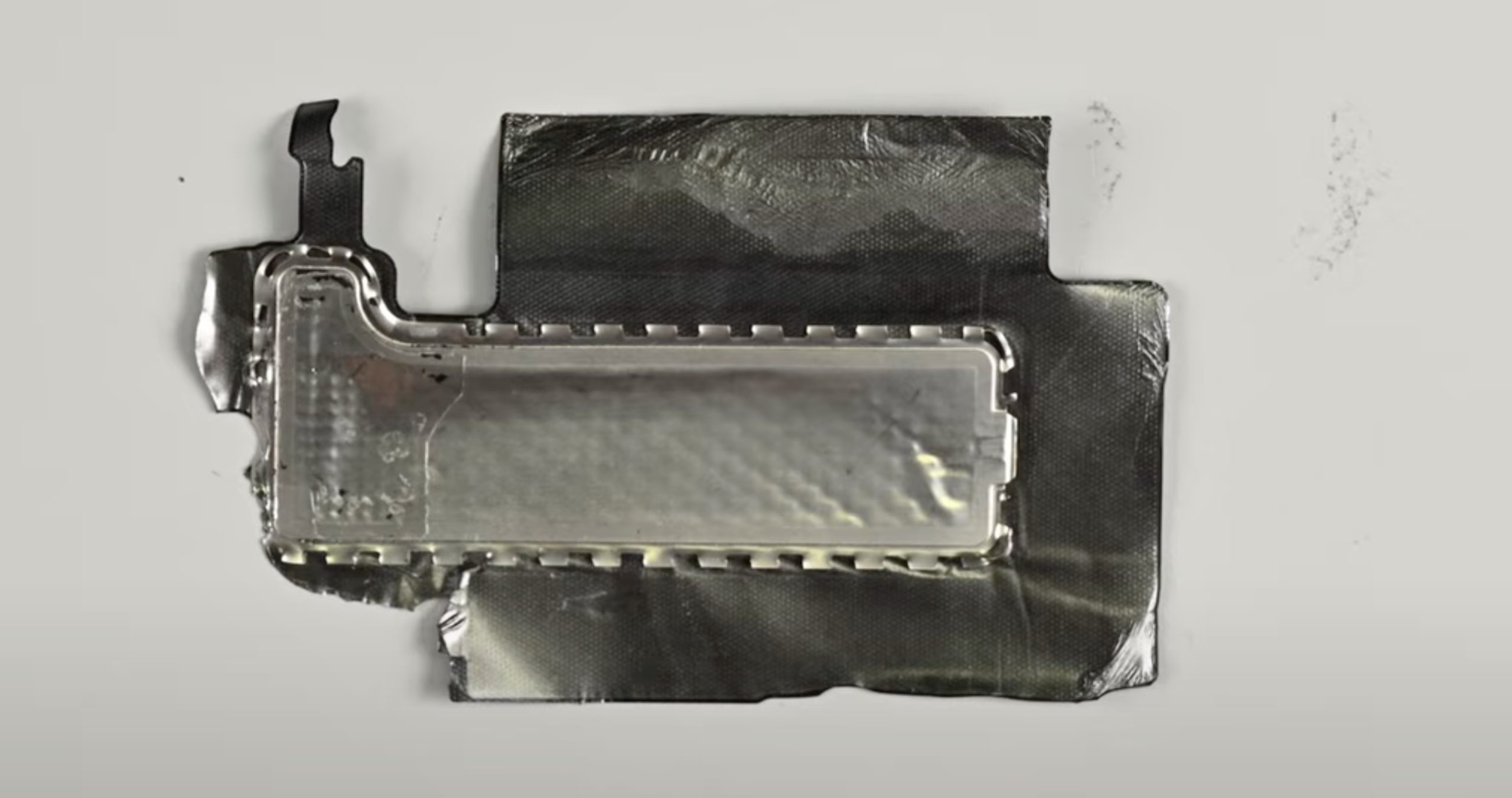 Cámara vapor o vapor chamber del iPhone 17 Pro, el primer modelo de iPhone que la utiliza