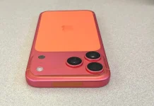 iPhone 17 Pro naranja que se ha vuelto rosa