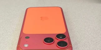 iPhone 17 Pro naranja que se ha vuelto rosa