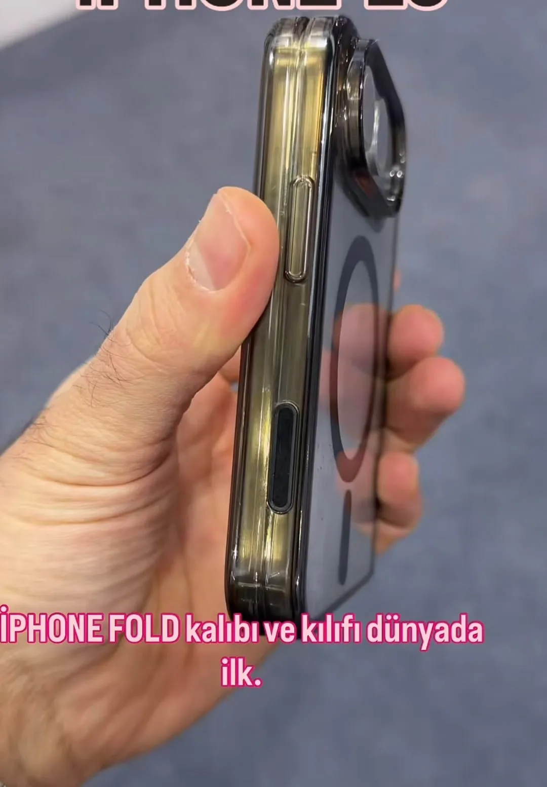Supuesta funda de un supuesto iPhone plegable, fabricada por una empresa turca